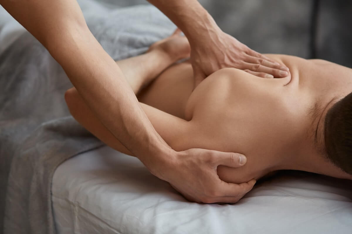 лікувальний масаж мукачево